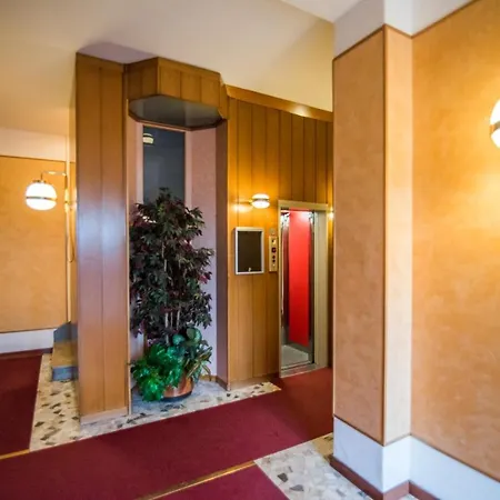 Apartamento The Rent - Viale Corsica *
